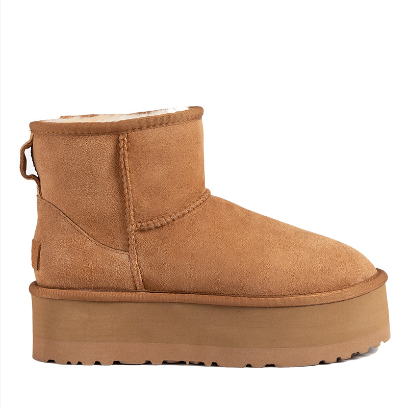 Chestnut / US WOMEN 11 / US MEN 10 / AU LADIES 11 / AU MEN 9 / EU 41 / UK 9