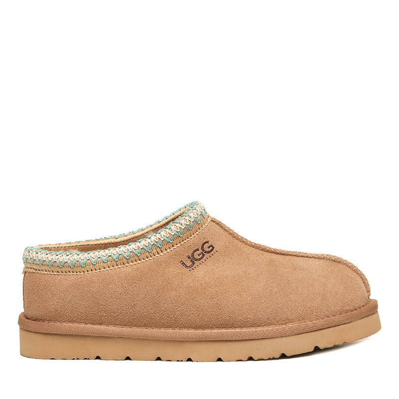 Apricot / US WOMEN 13 / US MEN 12 / AU LADIES 13 / AU MEN 11 / EU 44 / UK 11