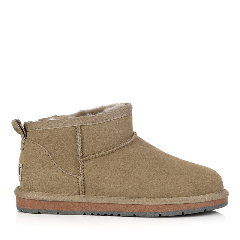 Olive / US WOMEN 11 / US MEN 10 / AU LADIES 11 / AU MEN 9 / EU 42 / UK 9
