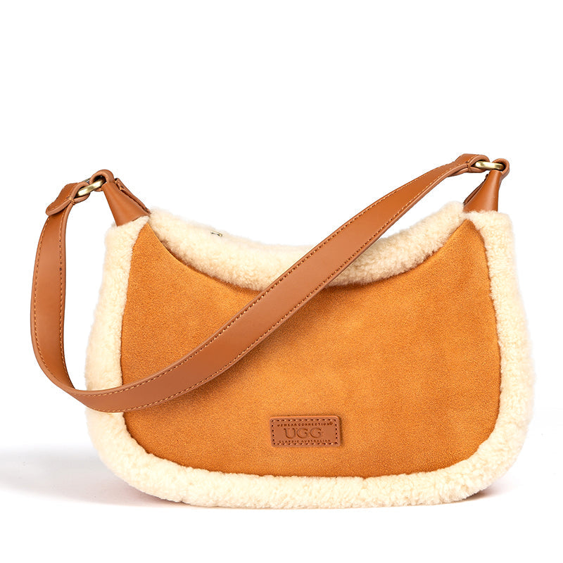 26 x 10 x16 CM / Chestnut