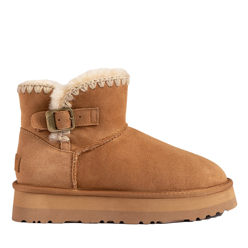 Chestnut / US WOMEN 11 / US MEN 10 / AU LADIES 11 / AU MEN 9 / EU 41 / UK 9