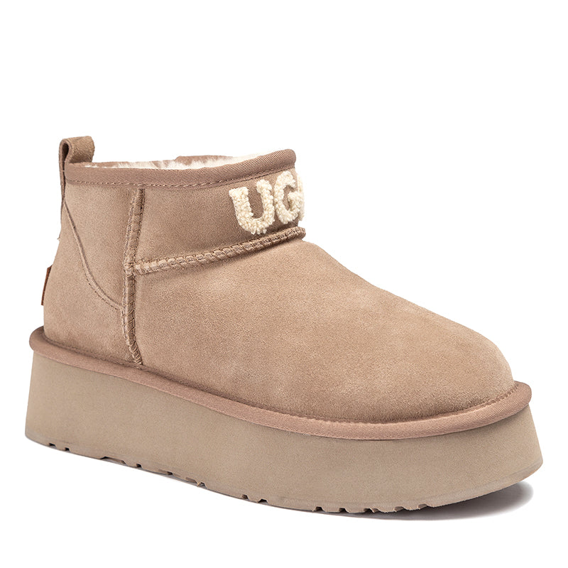 Brown / US WOMEN 11 / US MEN 10 / AU LADIES 11 / AU MEN 9 / EU 41 / UK 9