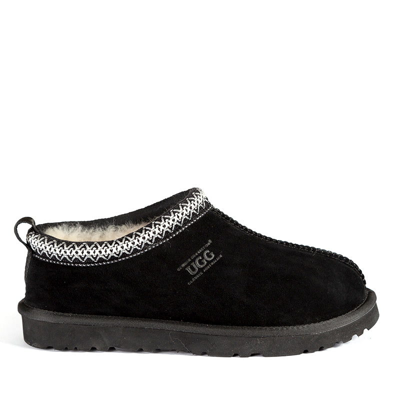 Black / US WOMEN 14 / US MEN 13 / AU LADIES 14 / AU MEN 12 / EU 44 / UK 12