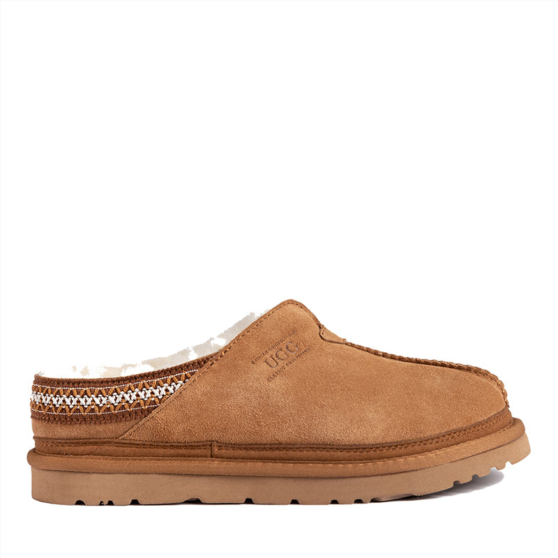 Chestnut / US WOMEN 13 / US MEN 12 / AU LADIES 13 / AU MEN 11 / EU 44 / UK 11