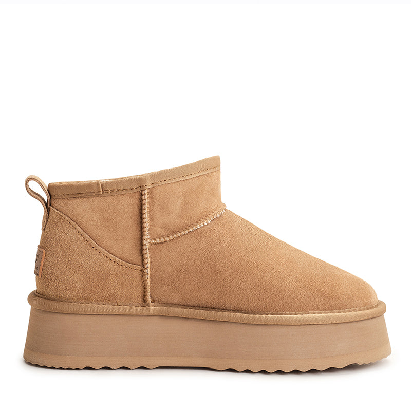Chestnut / US WOMEN 9 / US MEN 8 / AU LADIES 9 / AU MEN 7 / EU 40 / UK 7