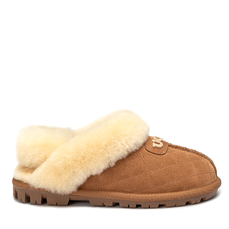 Chestnut / US WOMEN 11 / US MEN 10 / AU LADIES 11 / AU MEN 9 / EU 41 / UK 9
