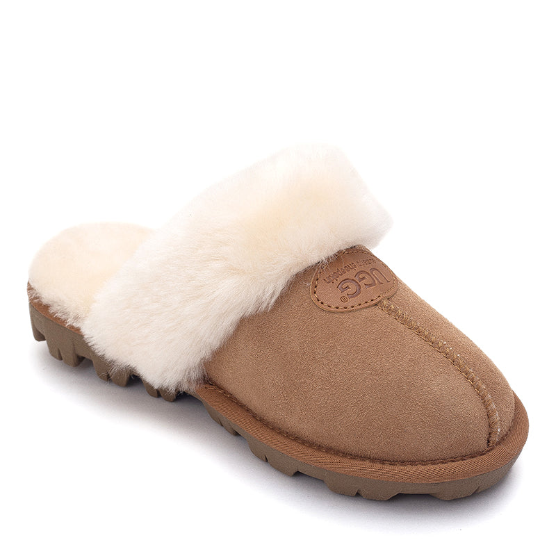 Chestnut / US WOMEN 10 / US MEN 9 / AU LADIES 10 / AU MEN 8 / EU 42 / UK 8