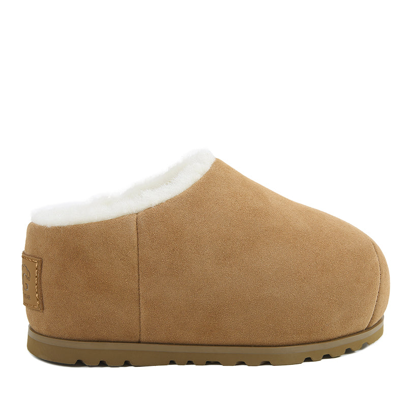 Chestnut / US WOMEN 8 / US MEN 7 / AU LADIES 8 / AU MEN 6 / EU 39 / UK 6