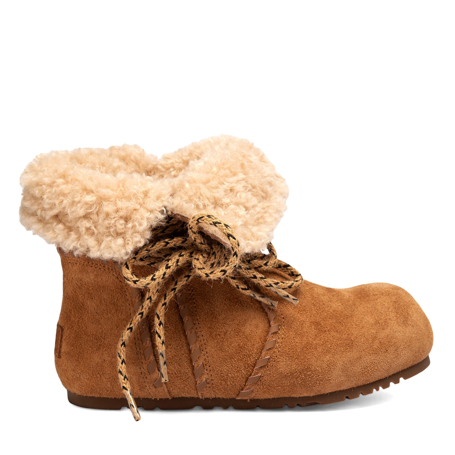 Chestnut / US WOMEN 11 / US MEN 10 / AU LADIES 11 / AU MEN 9 / EU 41 / UK 9