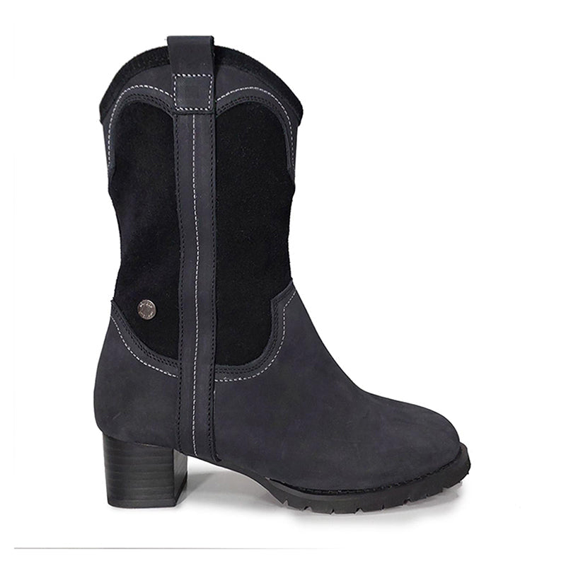 Black / US WOMEN 10 / US MEN 9 / AU LADIES 10 / AU MEN 8 / EU 41 / UK 8
