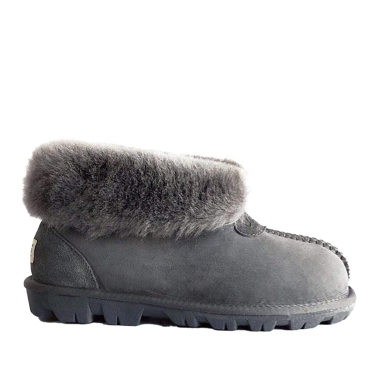Grey / US WOMEN 10 / US MEN 9 / AU LADIES 10 / AU MEN 8 / EU 42 / UK 8